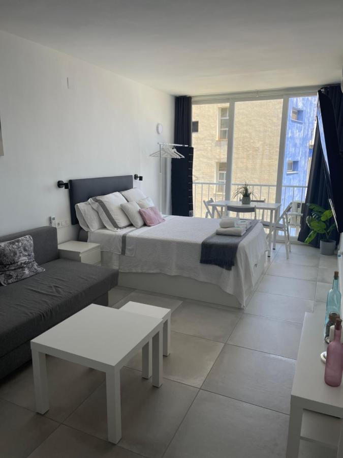 Apartamento Con Vistas Al Mar A Metros De La Playa Carihuela Soleil Appartamento Torremolinos Esterno foto