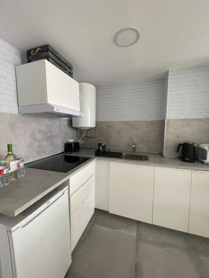 Apartamento Con Vistas Al Mar A Metros De La Playa Carihuela Soleil Appartamento Torremolinos Esterno foto